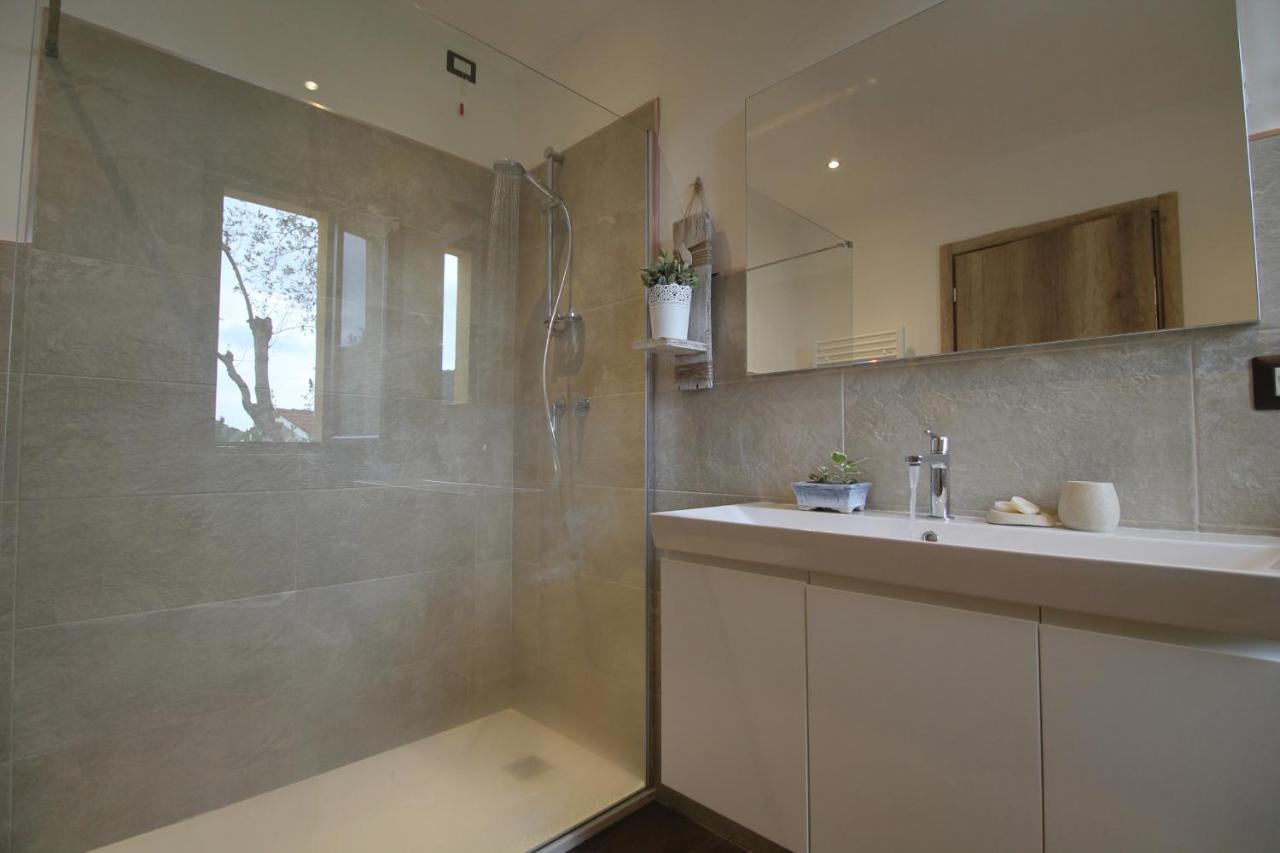 Il Rosale A Celle Ligure Bed & Breakfast Bagian luar foto